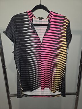 Jamie Sadock Women's Short Sleeve Zip-Front Top in Black, Pink & Yellow Golf XL